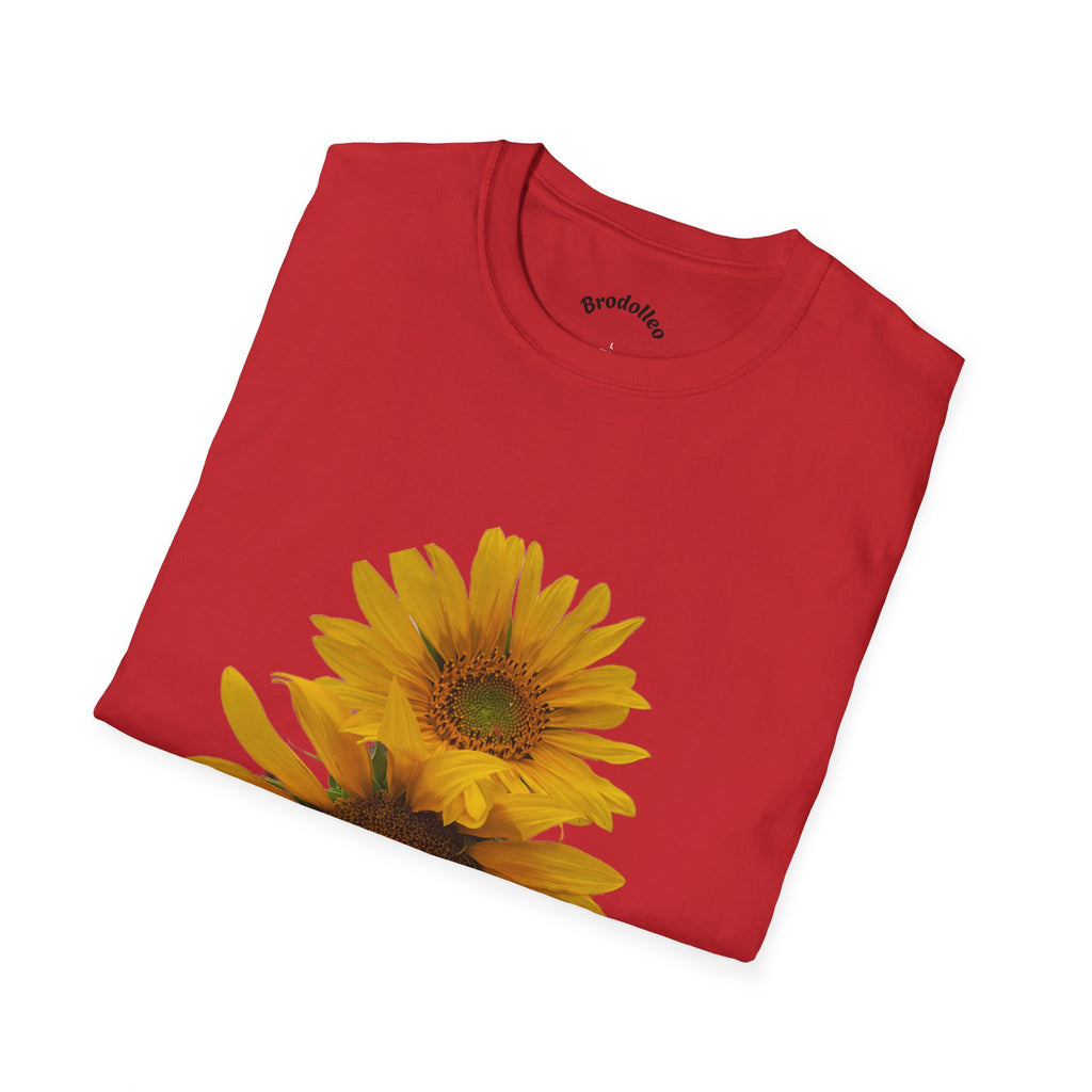 Sunflower Graphic T-Shirt — Vintage Yellow Bloom Tee