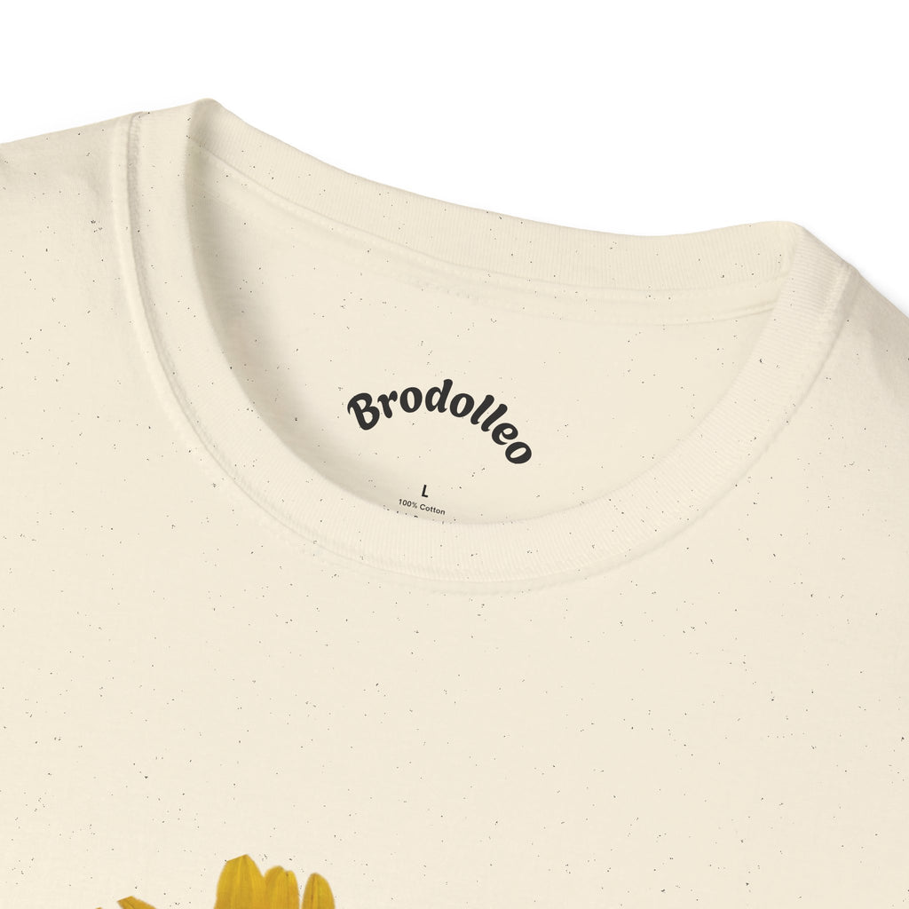 Sunflower Graphic T-Shirt — Vintage Yellow Bloom Tee