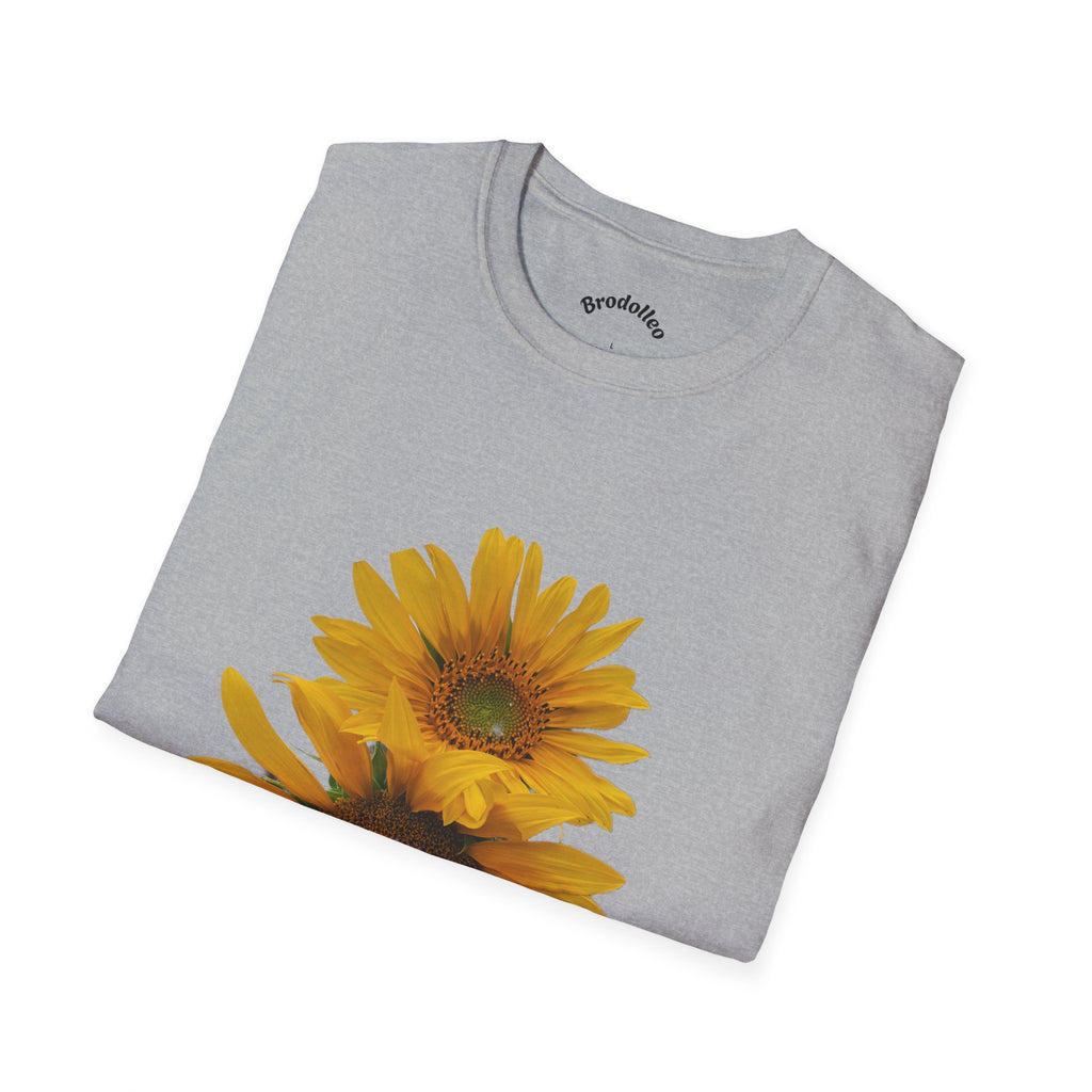Sunflower Graphic T-Shirt — Vintage Yellow Bloom Tee