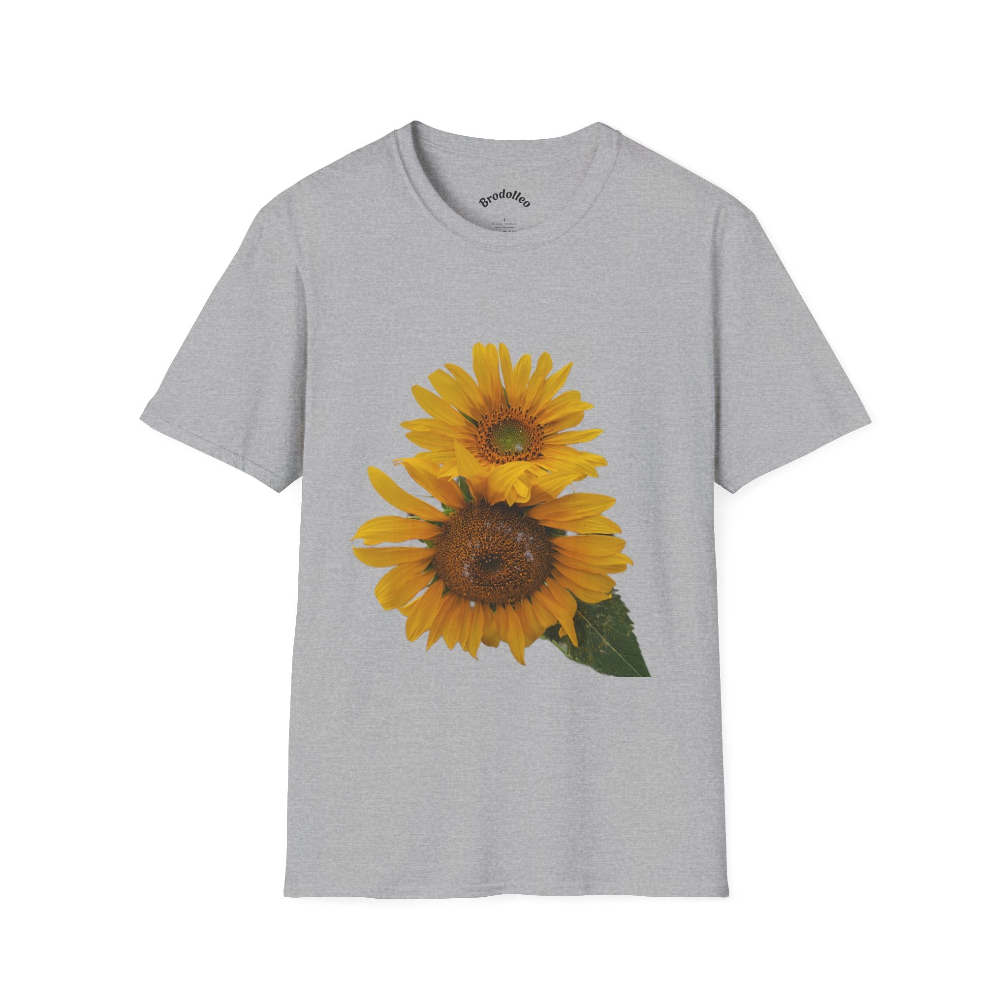 Sunflower Graphic T-Shirt — Vintage Yellow Bloom Tee